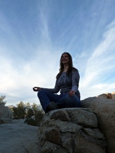 Turiya, Jenna Sundell in the desert